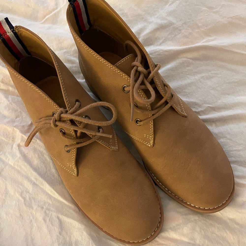 Tommy Hilfiger booties